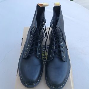 Vegan Dr. Marten Felix ankle boots
